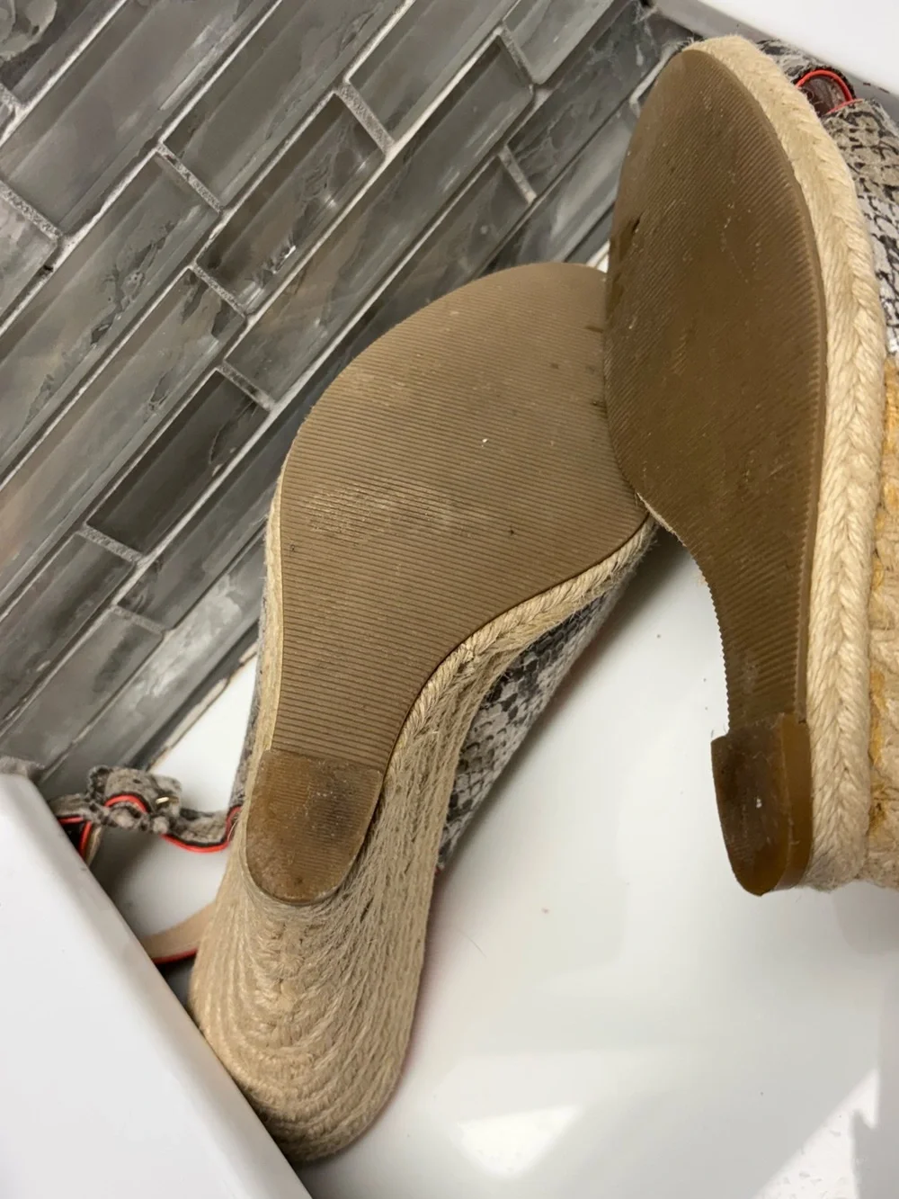 Audrey Brooke wedge snakeskin print sling back Espadrilles Sandals. Size 7.5